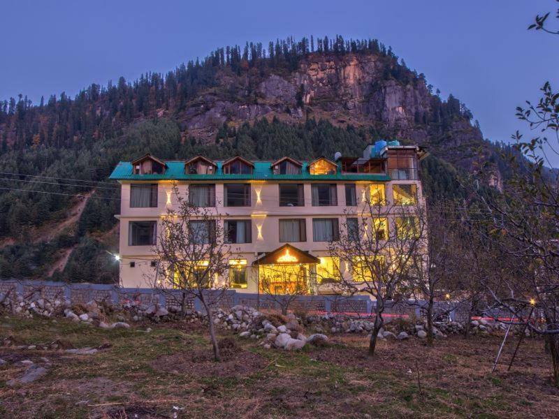 The Katoch Grand Resort Manali  Exterior photo